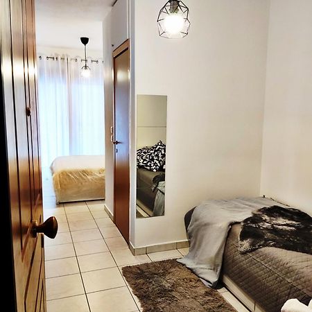 Elegant Central Studio With Balcony & 1 Gbps Fiber Солун Екстериор снимка
