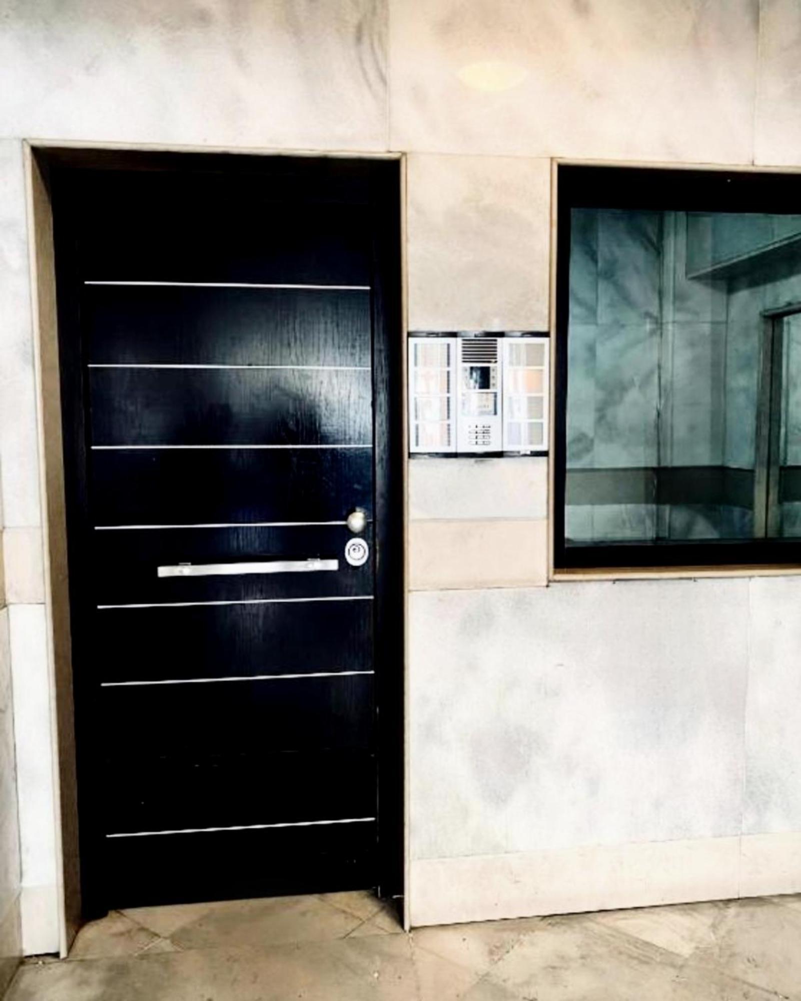 Elegant Central Studio With Balcony & 1 Gbps Fiber Солун Екстериор снимка